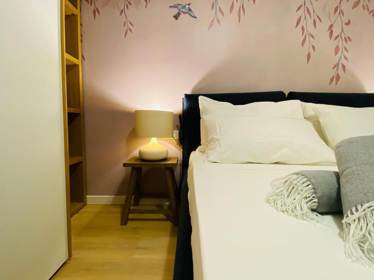 Piazzaborsa Charme Apartment Trieste Ngoại thất bức ảnh