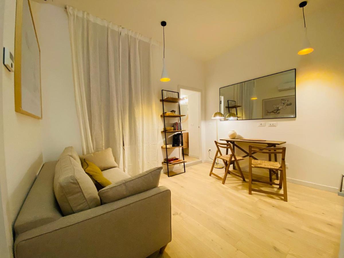 Piazzaborsa Charme Apartment Trieste Ngoại thất bức ảnh